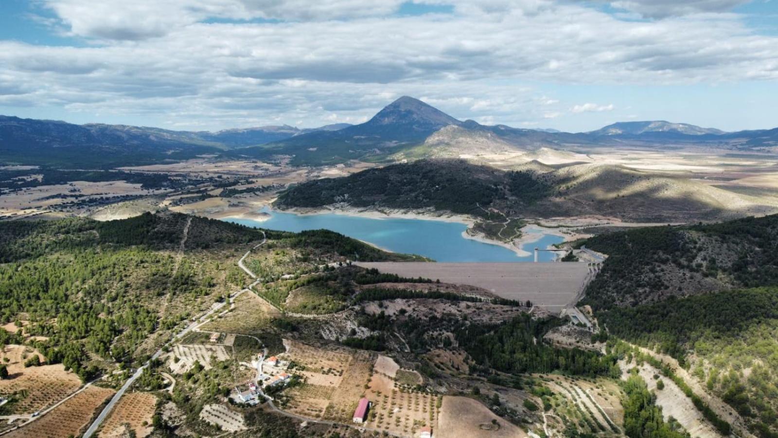 Гостевой дом Vivienda Rural Embalse San Clemente Уэскар Экстерьер фото